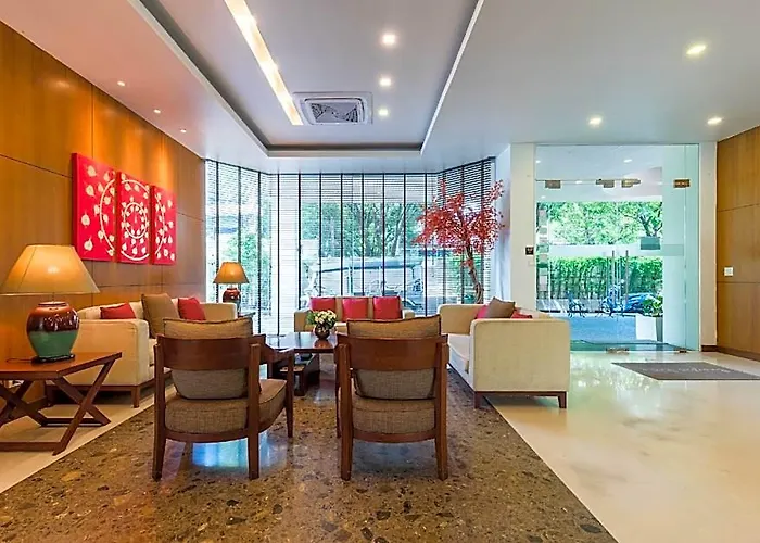 Patio Bts Sanam Pao Bangkok