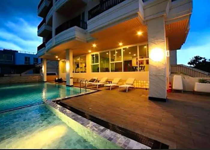 Patio Bts Sanam Pao Hotel apartamentowy